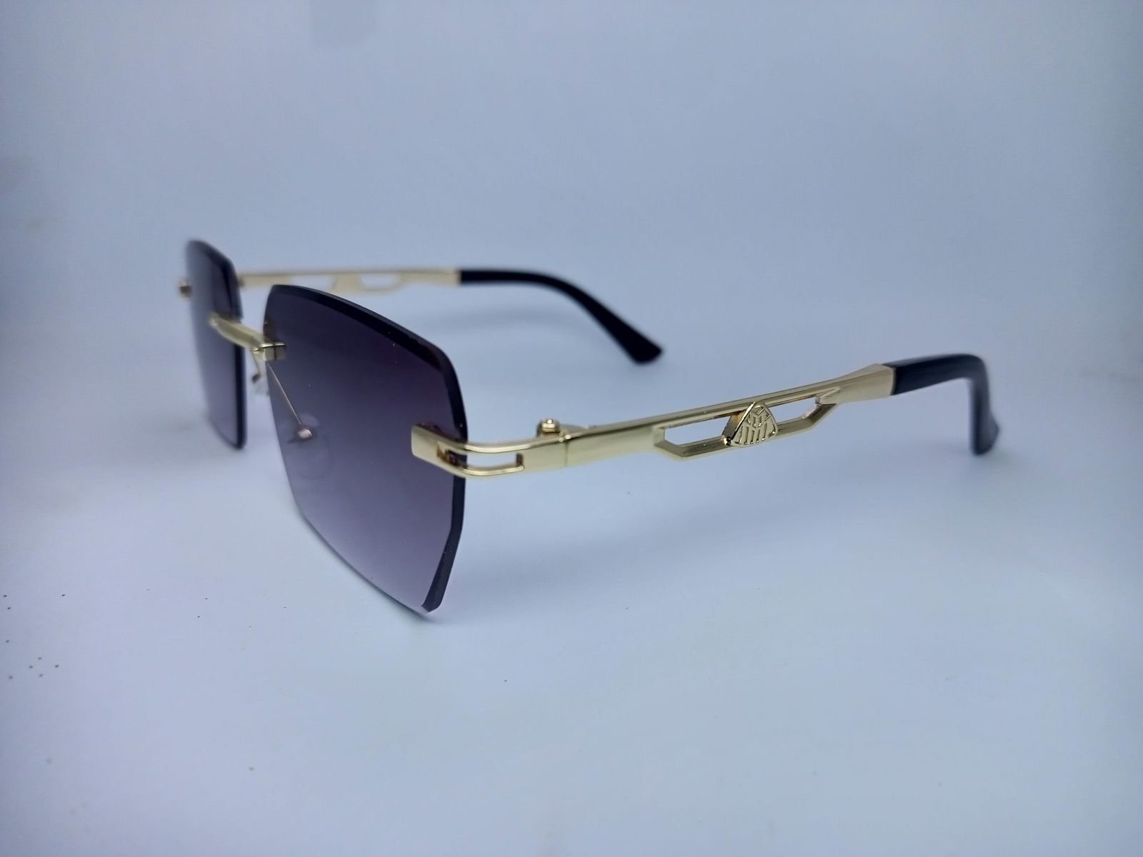 Classic Tiger tem Edition - Side View