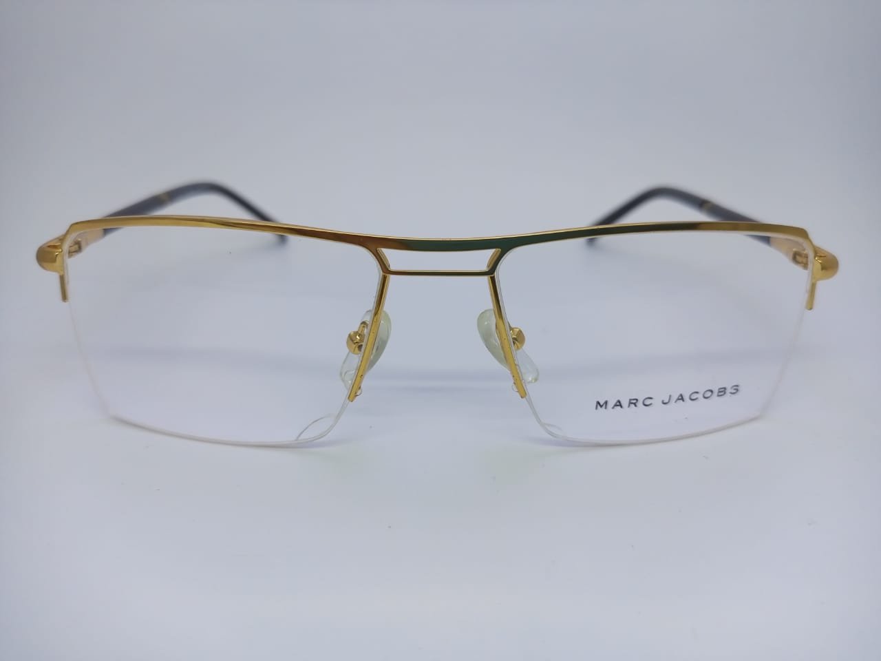 Classic Mark Jacobs Range - Side View