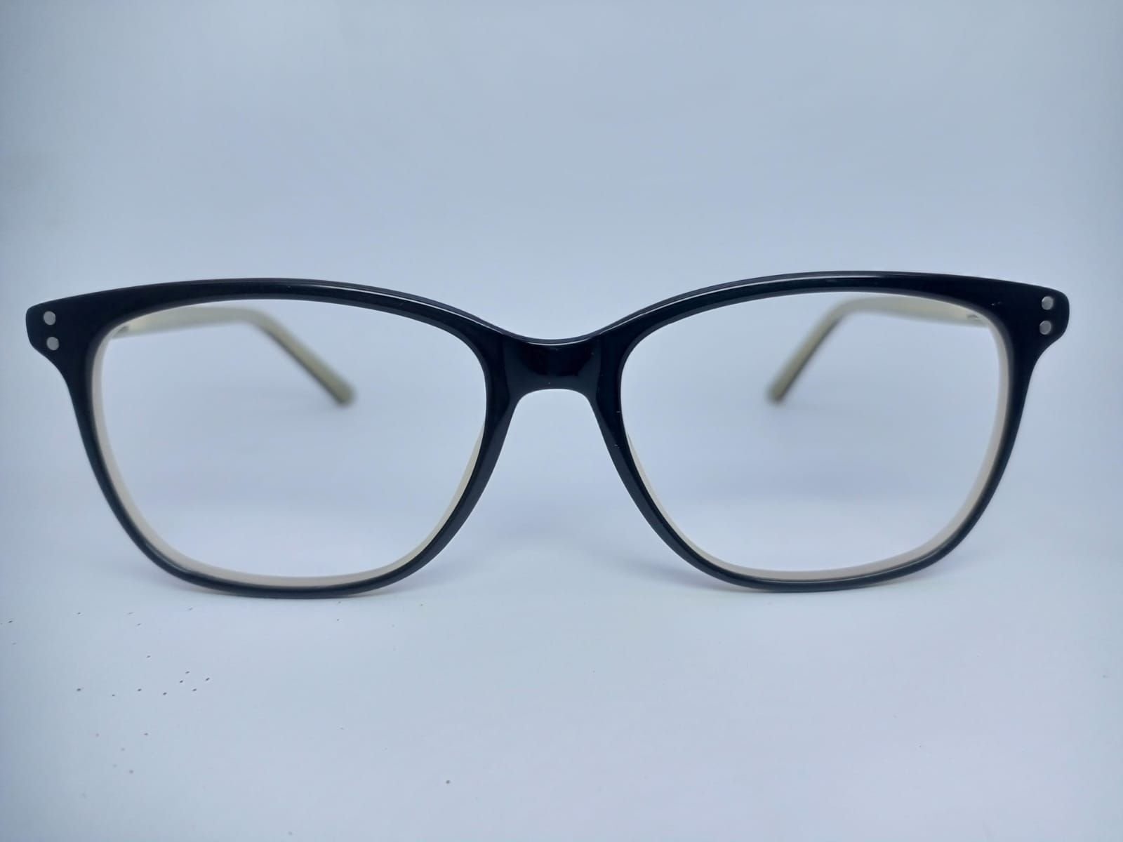 Premium Retro Cat-Eye Edition - Side View